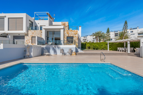 Rindu māja Punta Prima, Alicante, Spānijā 3 istabas, 135 m2 Nr. 145439
