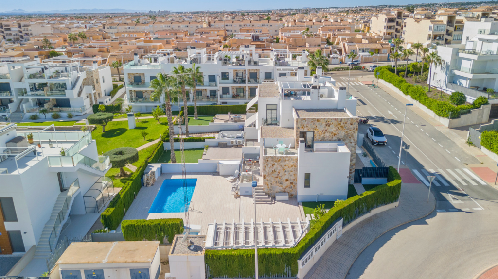 Townhouse in Punta Prima, Alicante, Spanien 3 Schlafzimmer, 135 m2 Nr. 145439