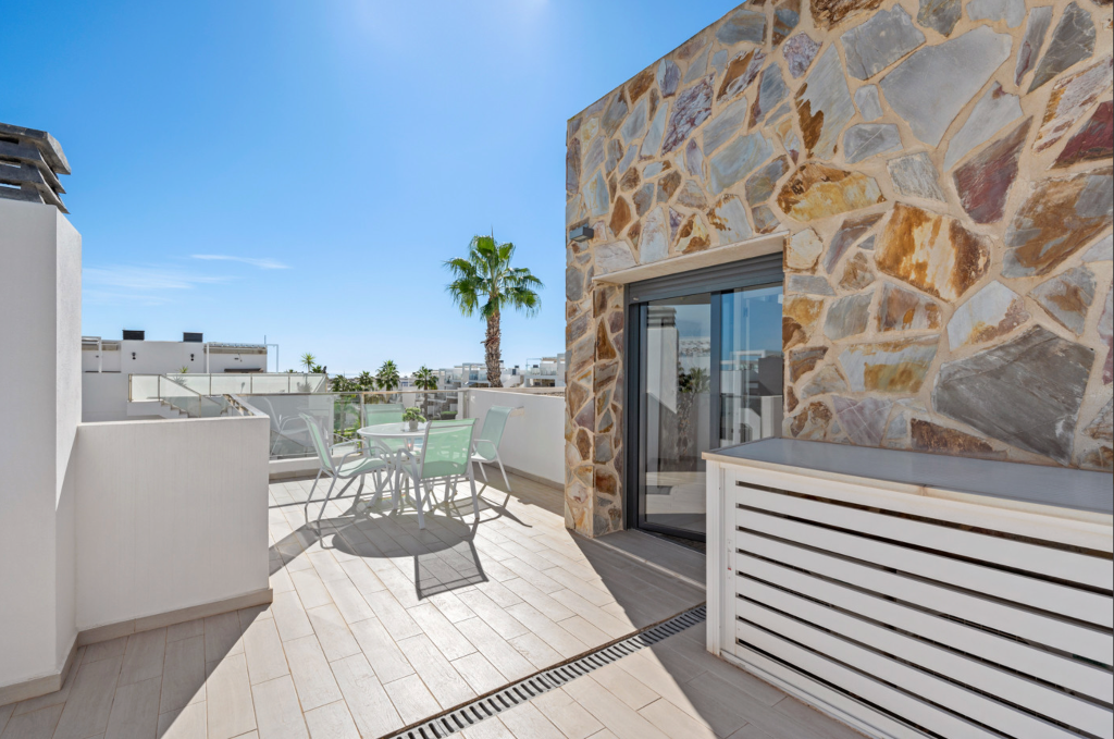 Townhouse in Punta Prima, Alicante, Spanien 3 Schlafzimmer, 135 m2 Nr. 145439