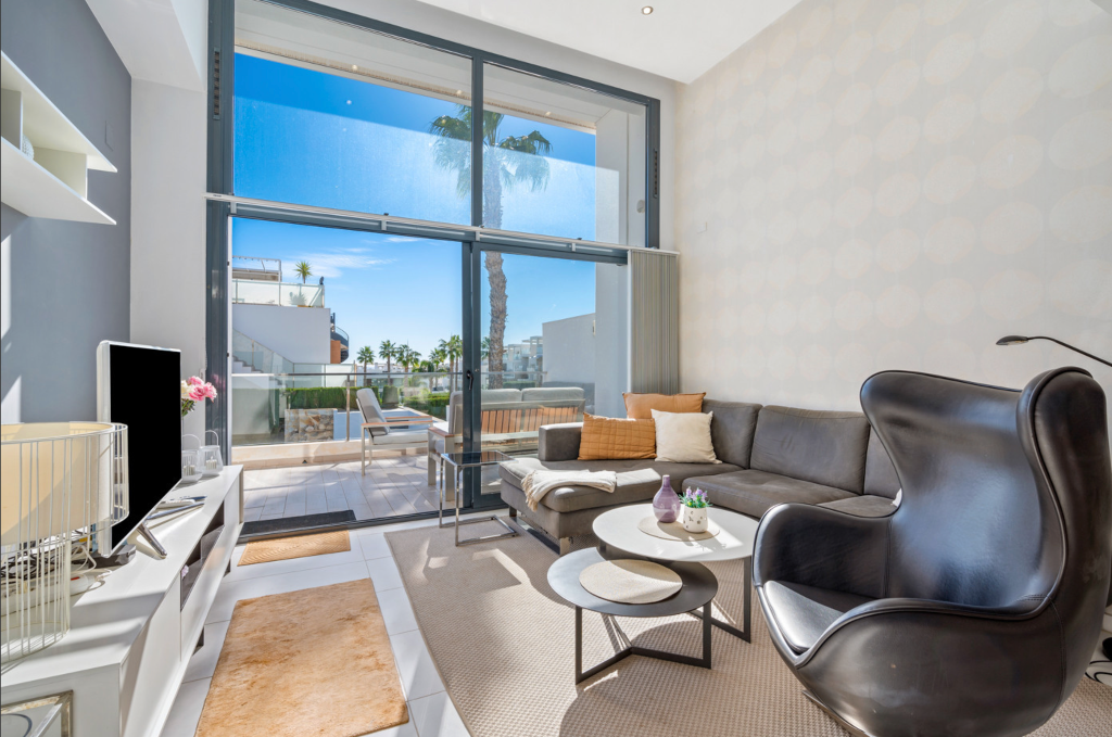 Townhouse in Punta Prima, Alicante, Spanien 3 Schlafzimmer, 135 m2 Nr. 145439