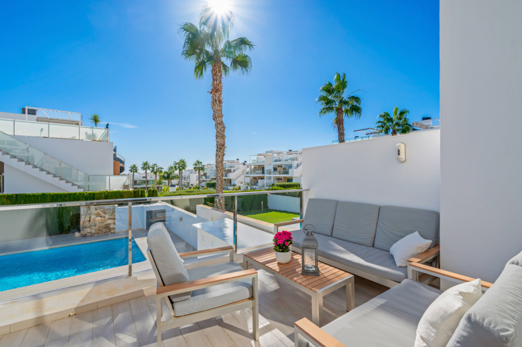 Townhouse in Punta Prima, Alicante, Spanien 3 Schlafzimmer, 135 m2 Nr. 145439