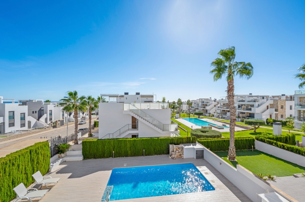 Townhouse in Punta Prima, Alicante, Spanien 3 Schlafzimmer, 135 m2 Nr. 145439