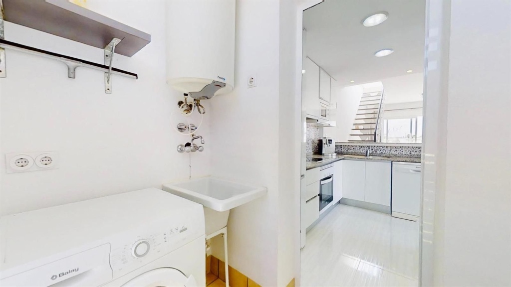 Квартира в Пунта Прима, Аликанте, Испания 2 спальни, 75м2 №145435