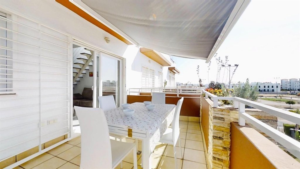 Квартира в Пунта Прима, Аликанте, Испания 2 спальни, 75м2 №145435