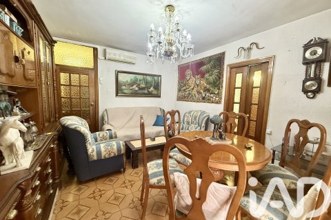 Wohnung in Madrid, Spanien 2 Schlafzimmer, 69 m2 Nr. 196636