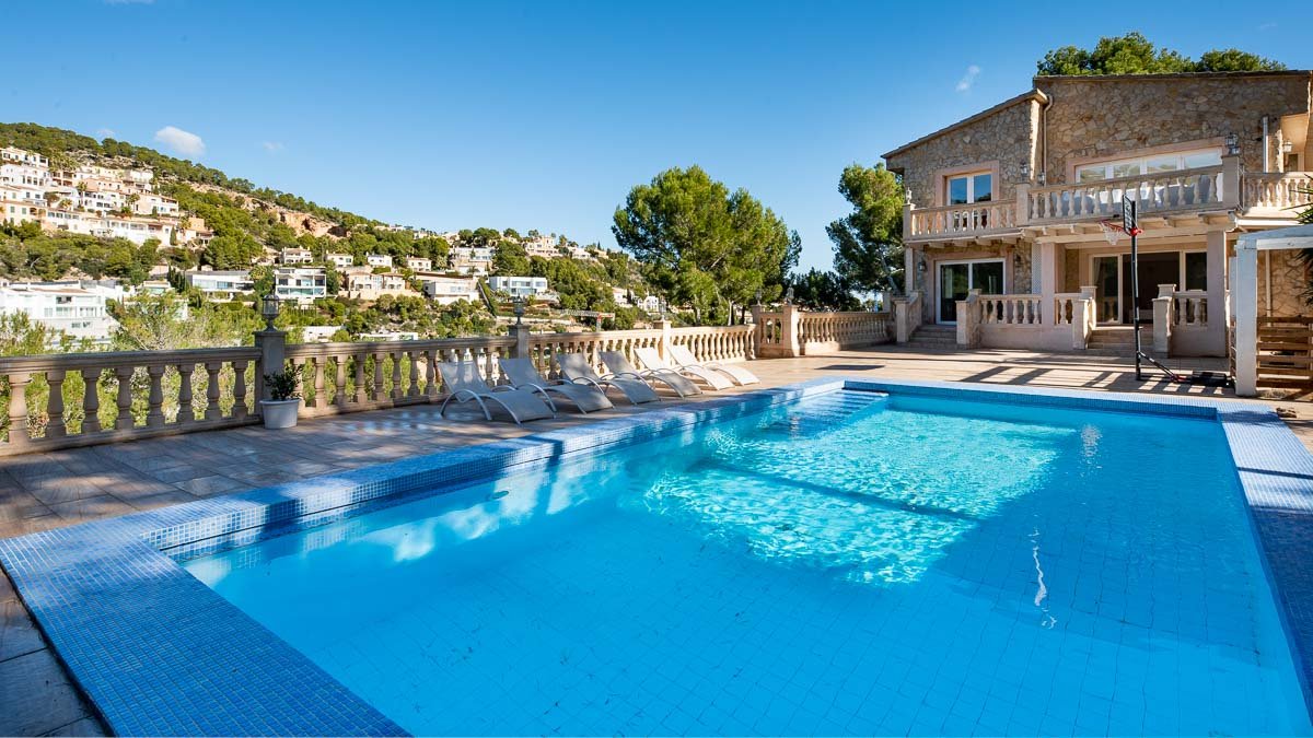 Villa in Mallorca, Spanien 6 Schlafzimmer, 680 m2 Nr. 166312