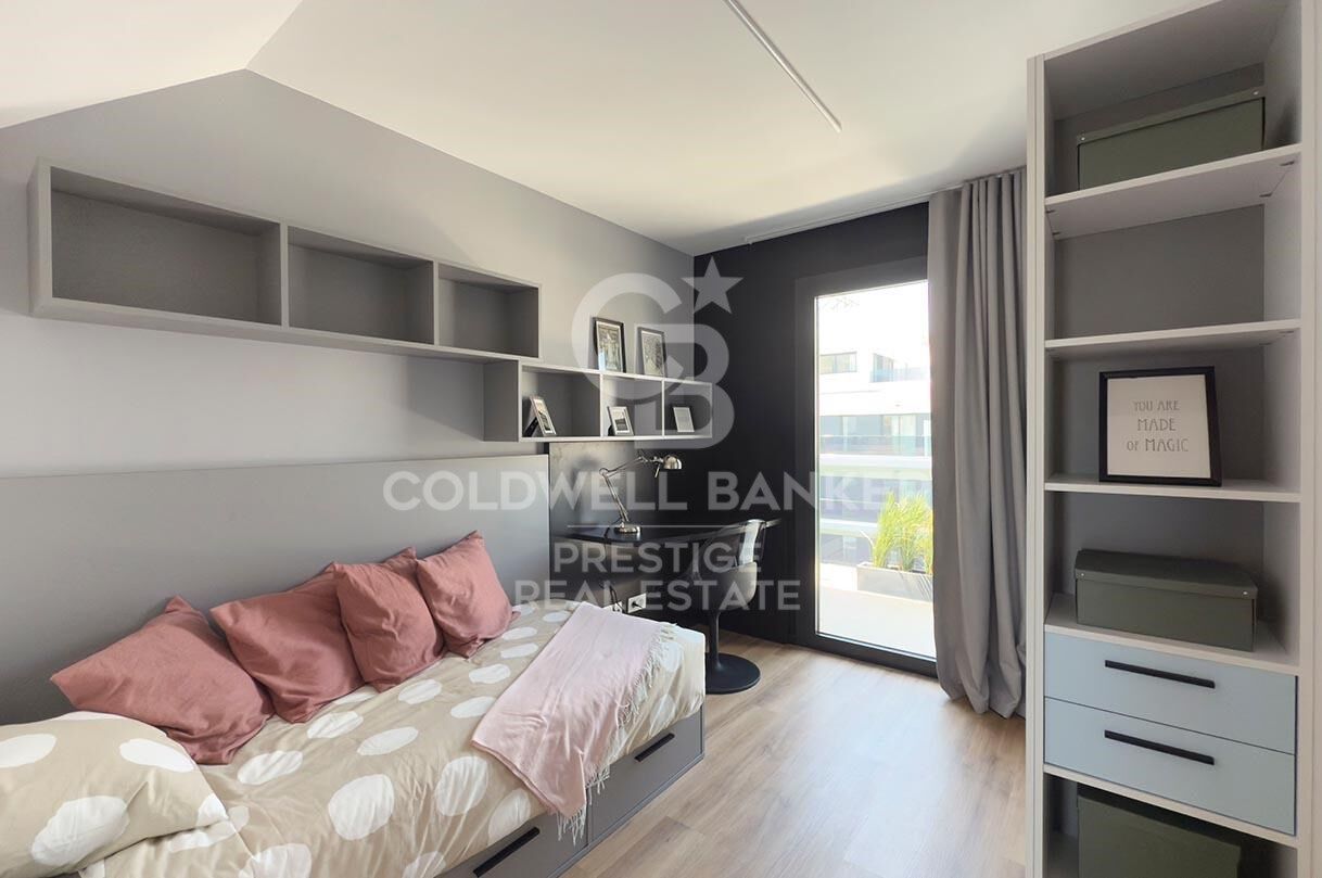 Penthouse in Sant Boi de Llobregat, Barcelona, Spain 3 bedrooms, 102 sq.m. No. 157701