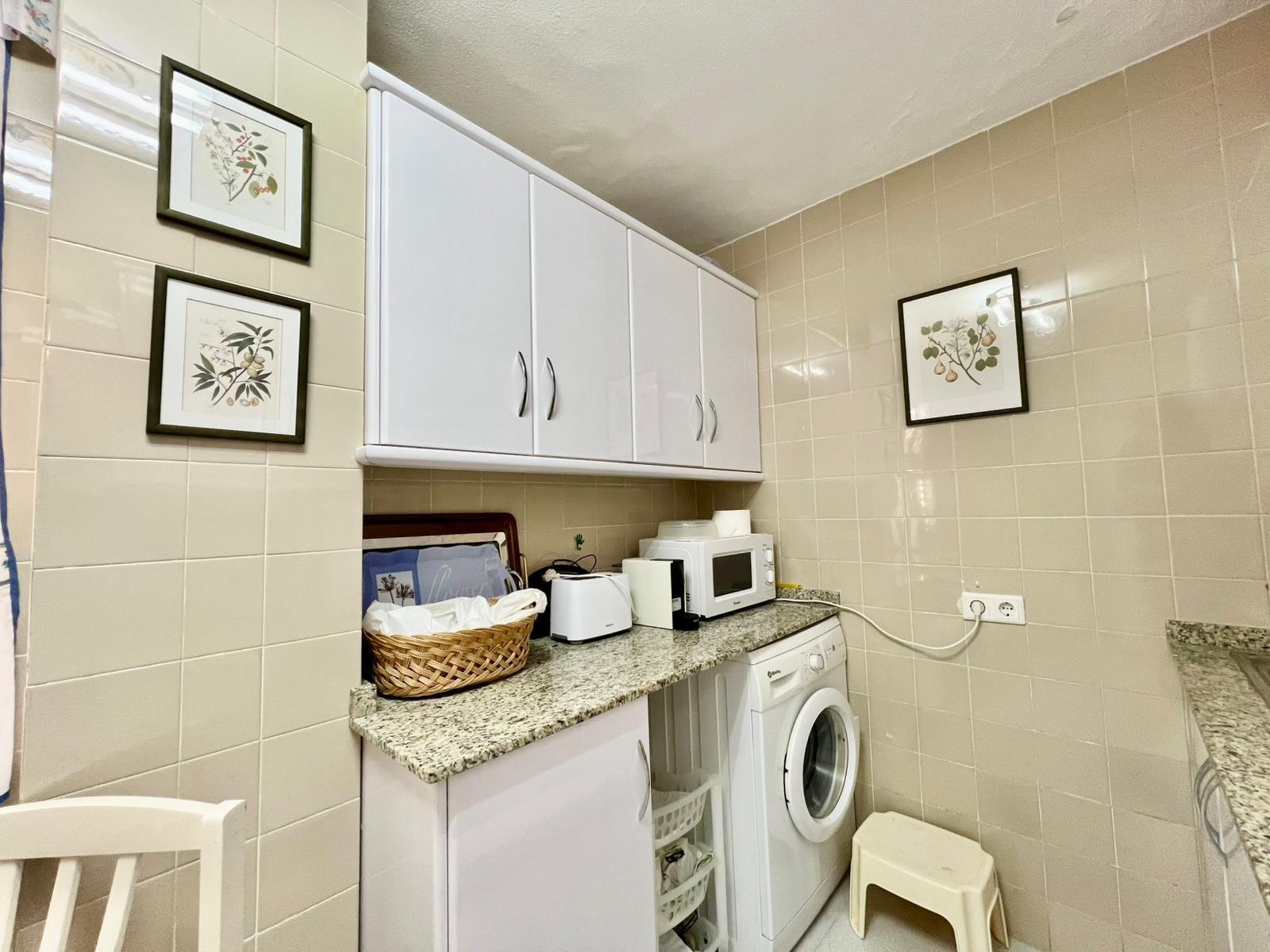 Appartamento a Torrevieja, Alicante, Spagna 3 camere da letto, 81 mq. N° 165875