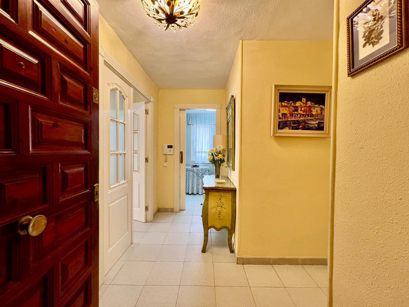 Appartamento a Torrevieja, Alicante, Spagna 3 camere da letto, 81 mq. N° 165875