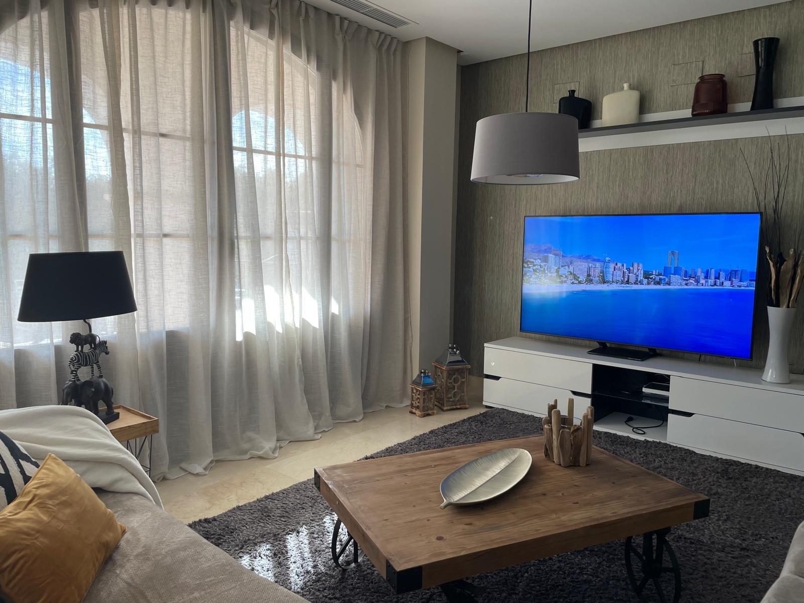 Villa a Finestrat, Alicante, Spagna 1 camera da letto, 195 mq. N° 165629