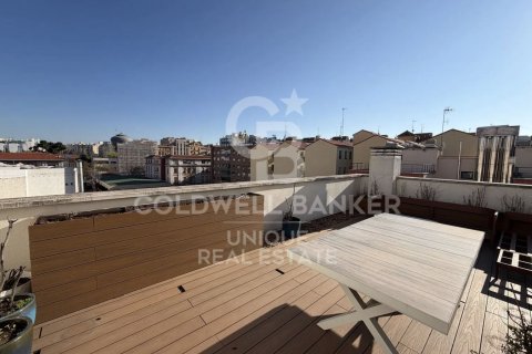 Duplex in Madrid, Spain 3 bedrooms, 267 sq.m. No. 178995