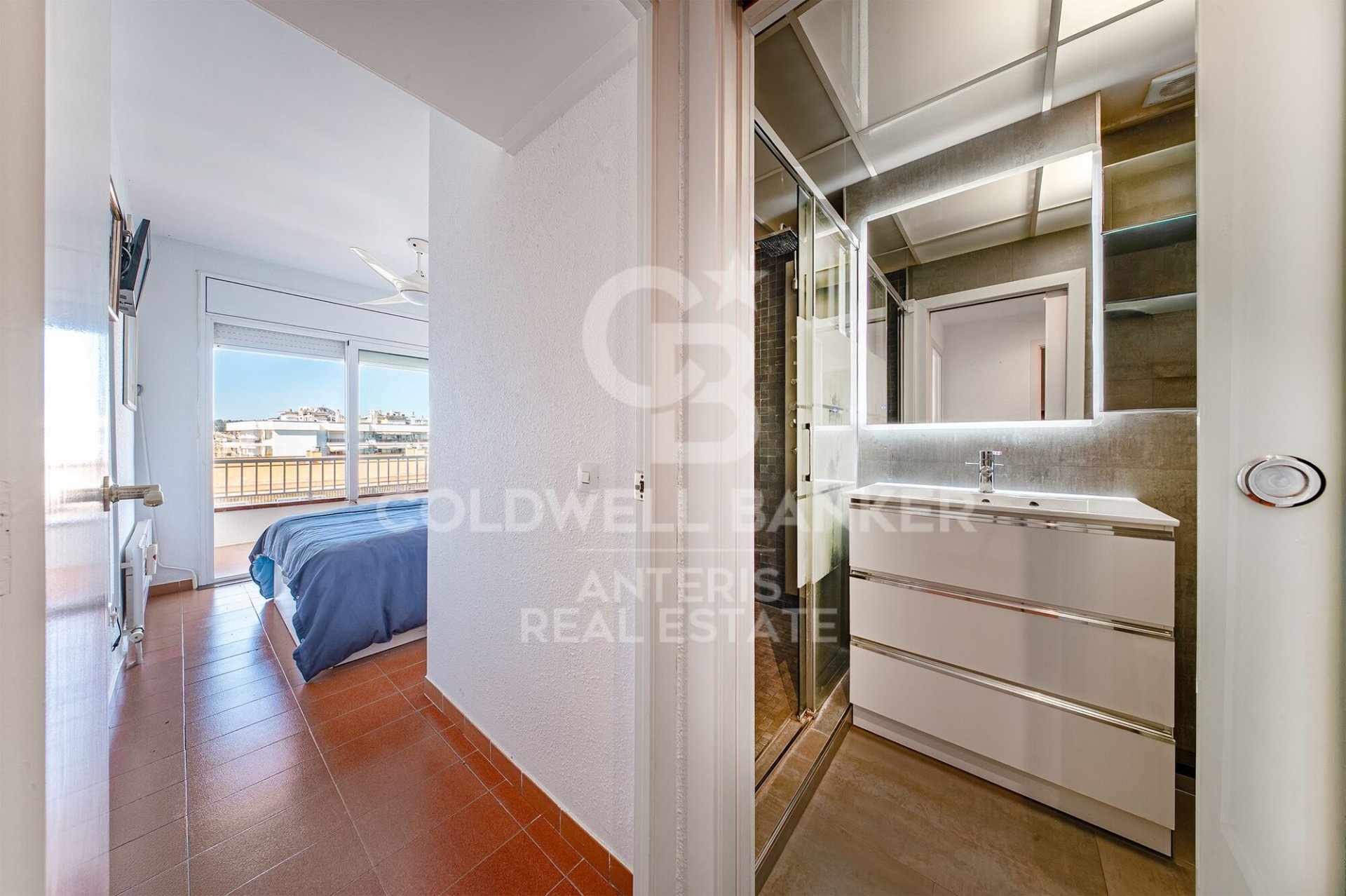 Apartment à Lloret de Mar, Girona, Espagne 2 chambres, 90 m2 No. 178996