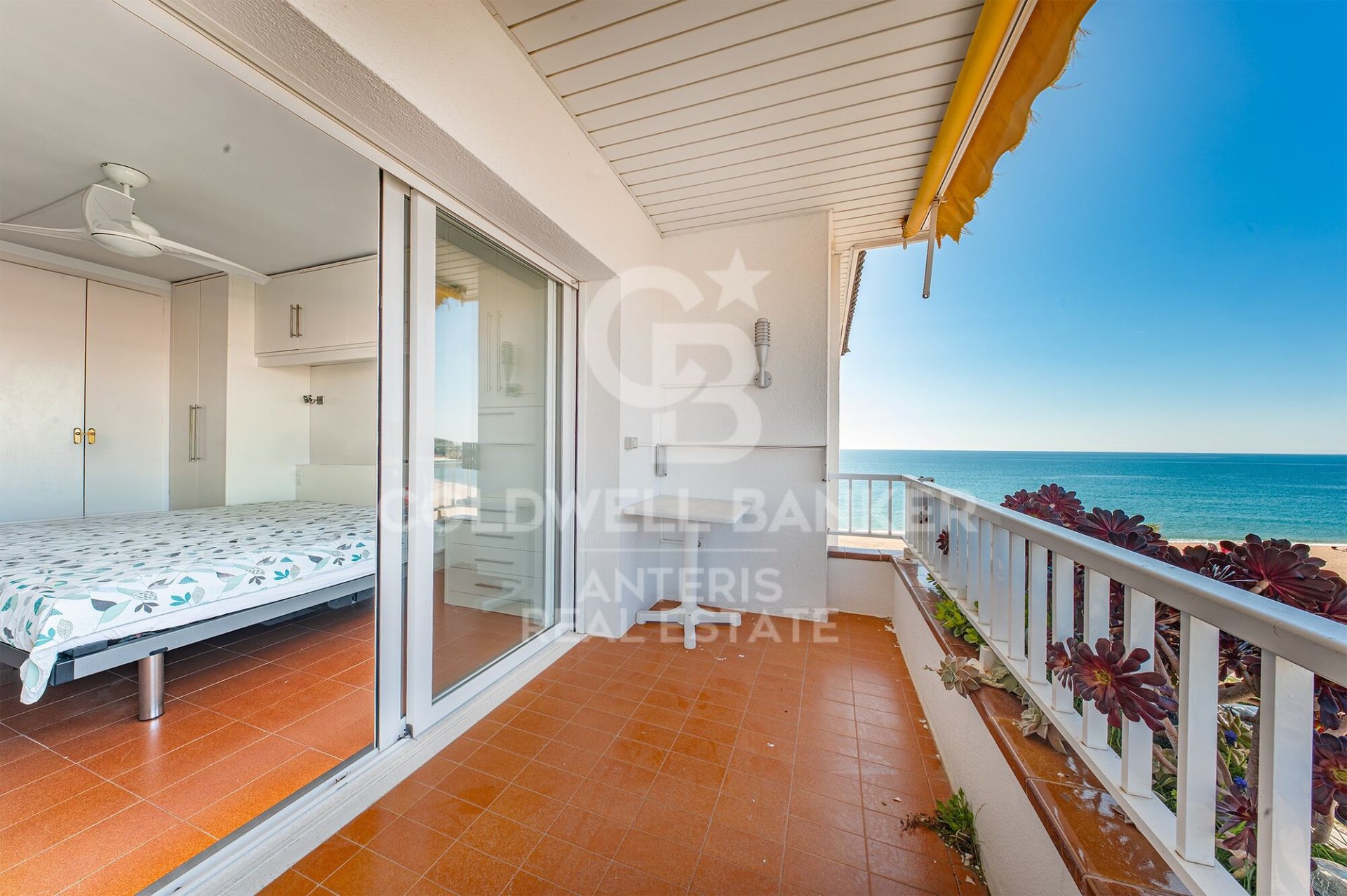 Apartment à Lloret de Mar, Girona, Espagne 2 chambres, 90 m2 No. 178996