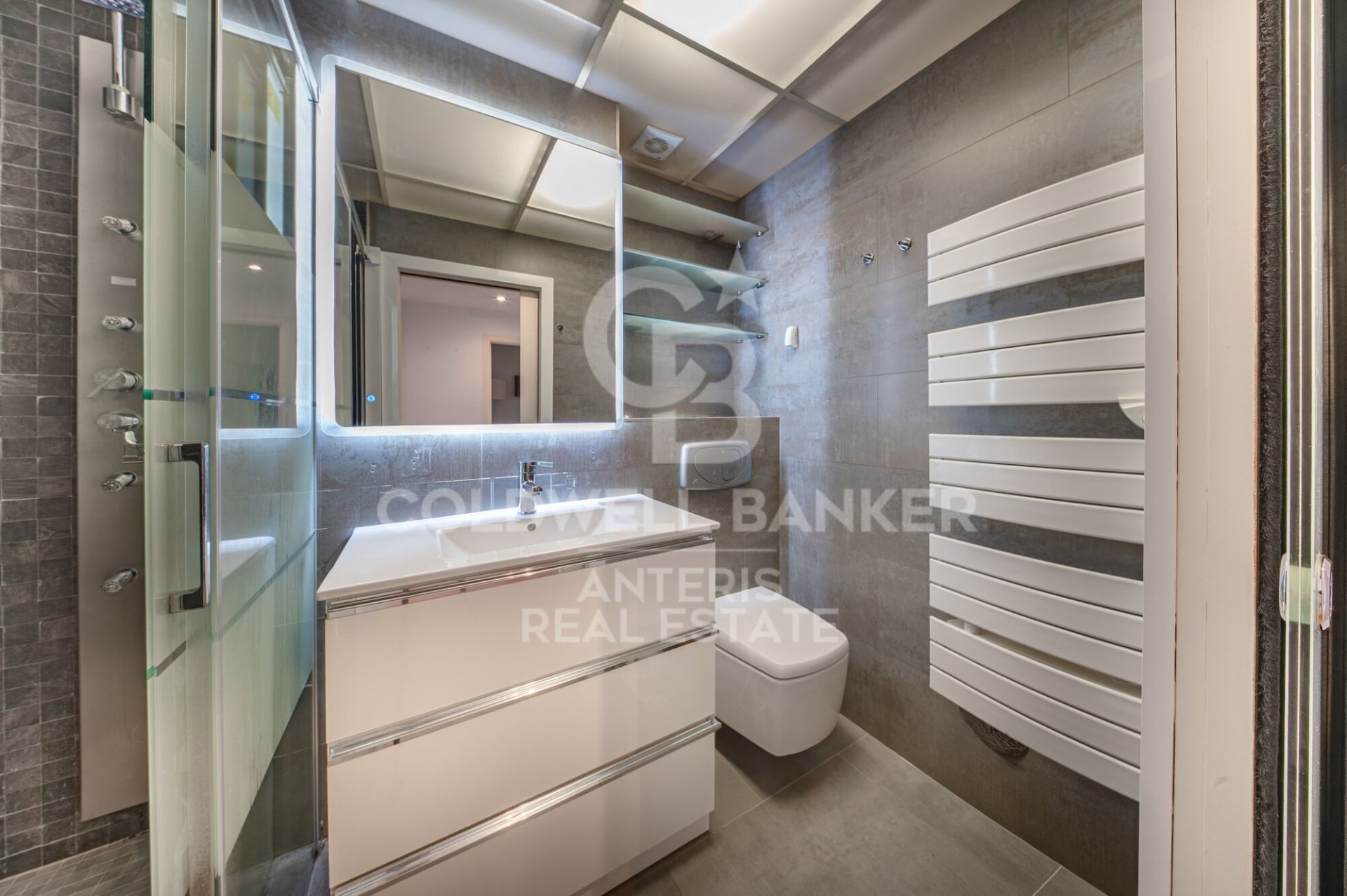 Apartment à Lloret de Mar, Girona, Espagne 2 chambres, 90 m2 No. 178996