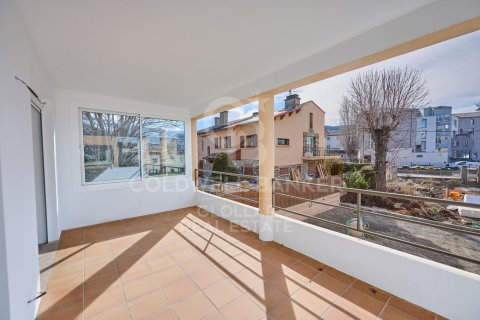 Apartamento en España 3 dormitorios, 80 m2 No. 178997