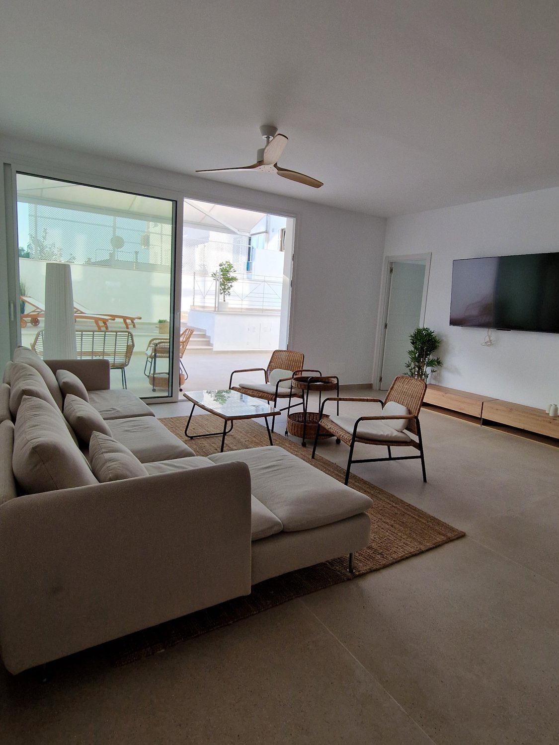 Dzīvoklis Colonia De Sant Jordi, Mallorca, Spānijā 3 istabas, 280 m2 Nr. 137510