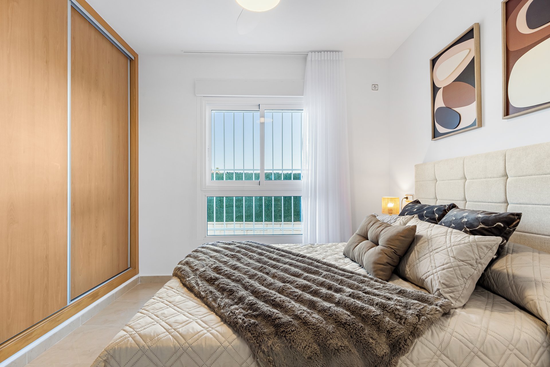 Apartamento en Alicante, España 2 dormitorios, 69 m2 No. 188758