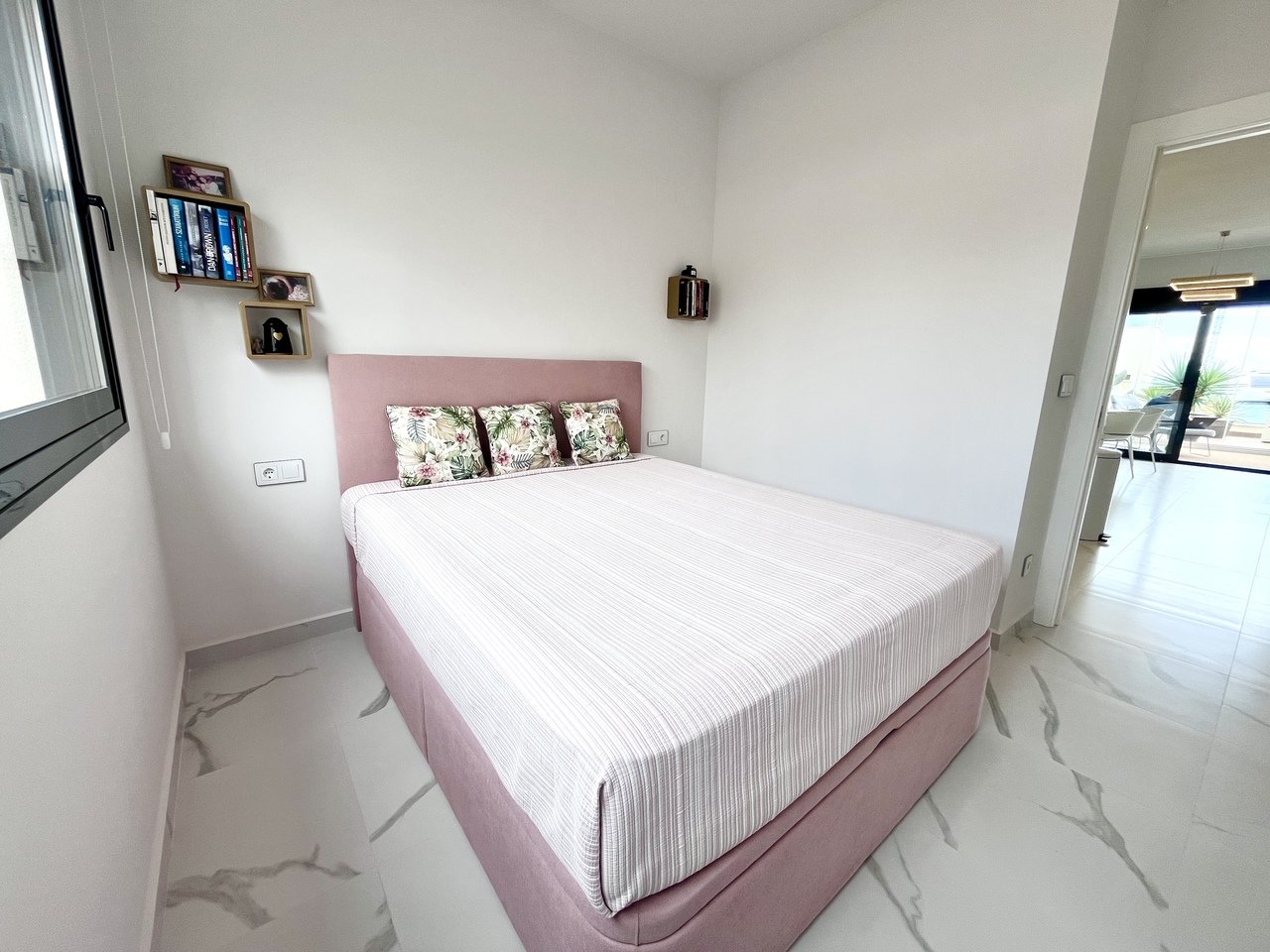 Apartamento en San Miguel de Salinas, Alicante, España 2 dormitorios, 101 m2 No. 139561