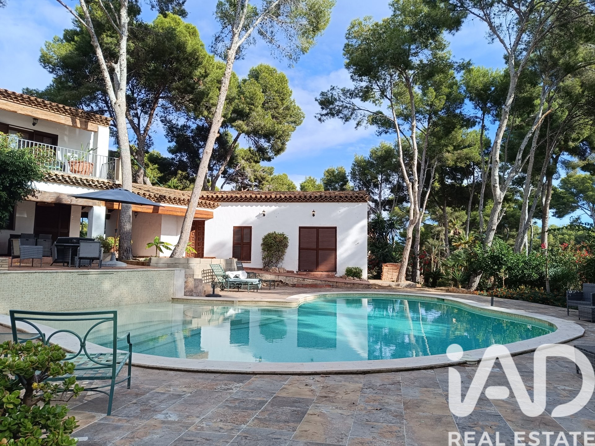 Māja Roda de Berà, Tarragona, Spānijā 4 istabas, 250 m2 Nr. 172313