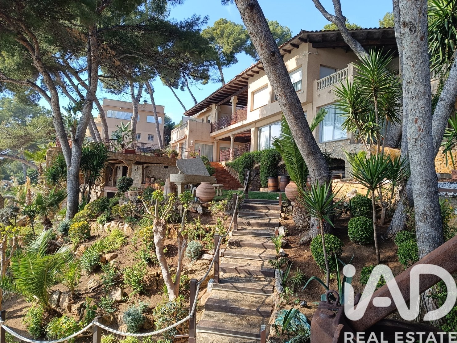 Talo Roda de Berà, Tarragona, Espanja 6 makuuhuonetta, 752 m2 No. 172314