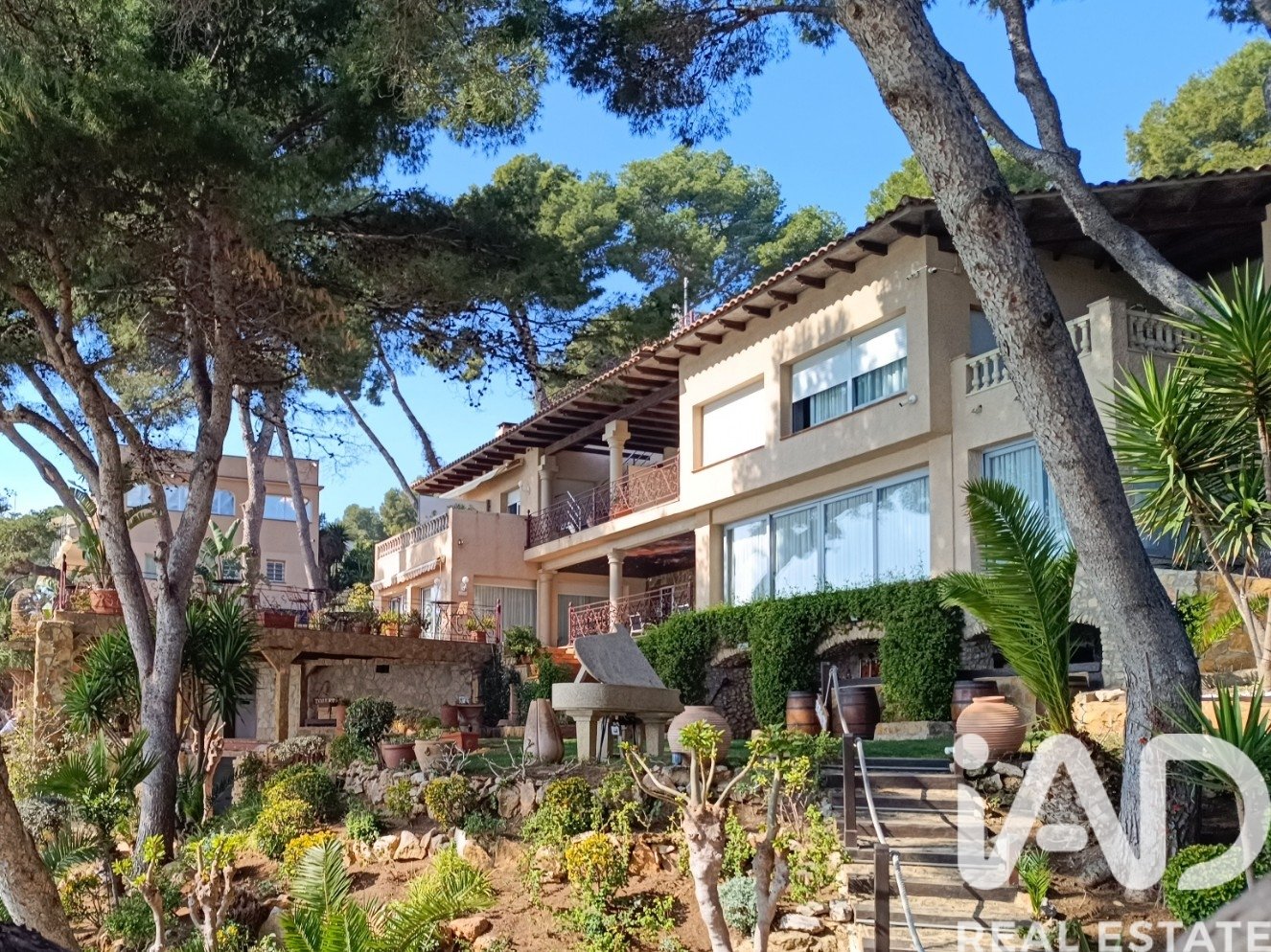 Talo Roda de Berà, Tarragona, Espanja 6 makuuhuonetta, 752 m2 No. 172314