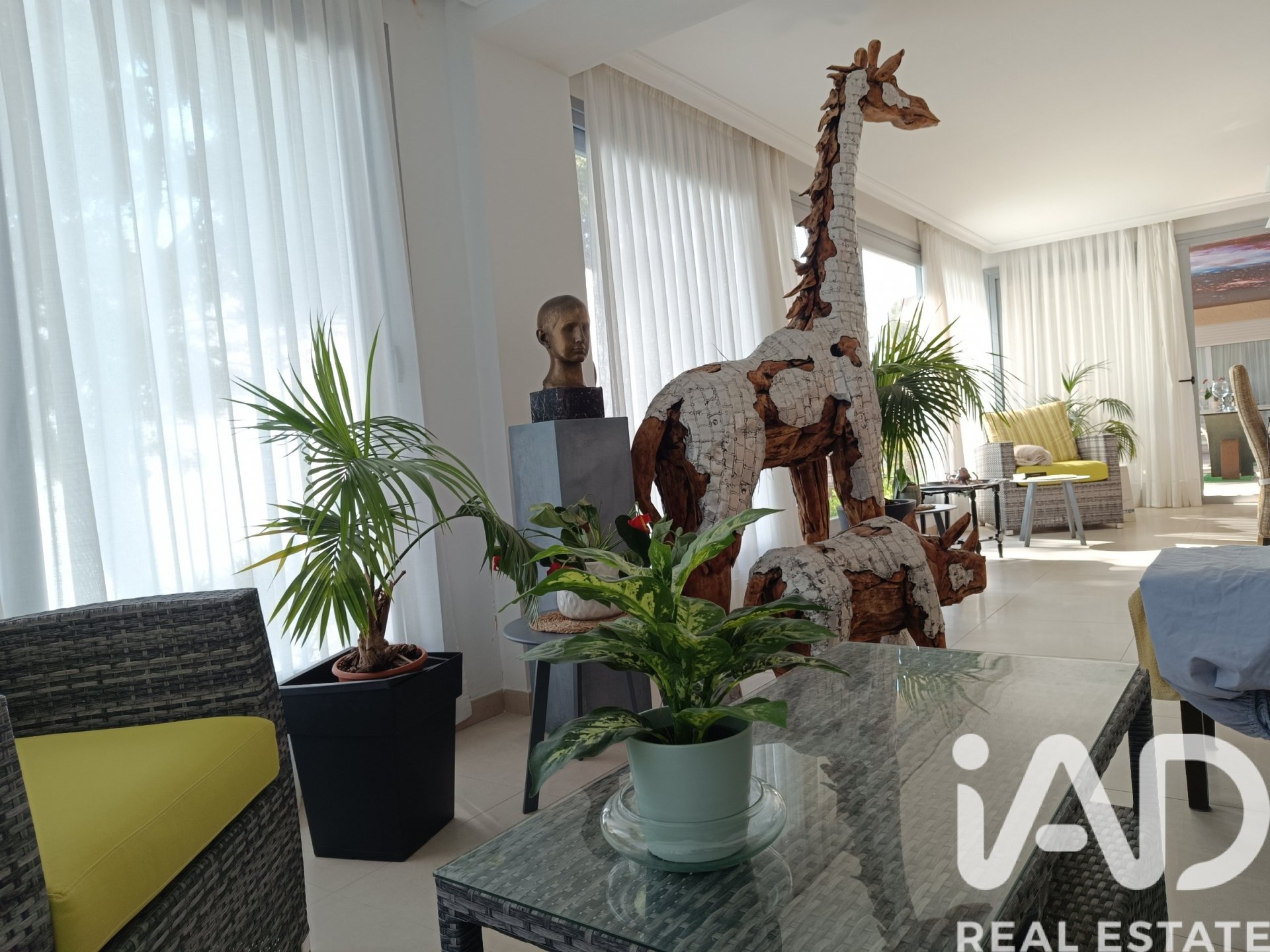 Talo Roda de Berà, Tarragona, Espanja 6 makuuhuonetta, 752 m2 No. 172314