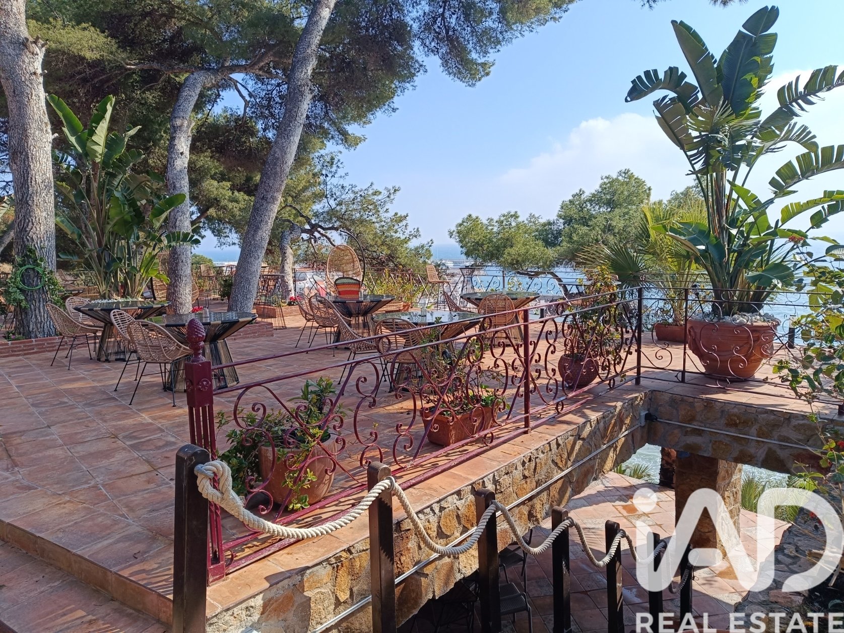 Talo Roda de Berà, Tarragona, Espanja 6 makuuhuonetta, 752 m2 No. 172314