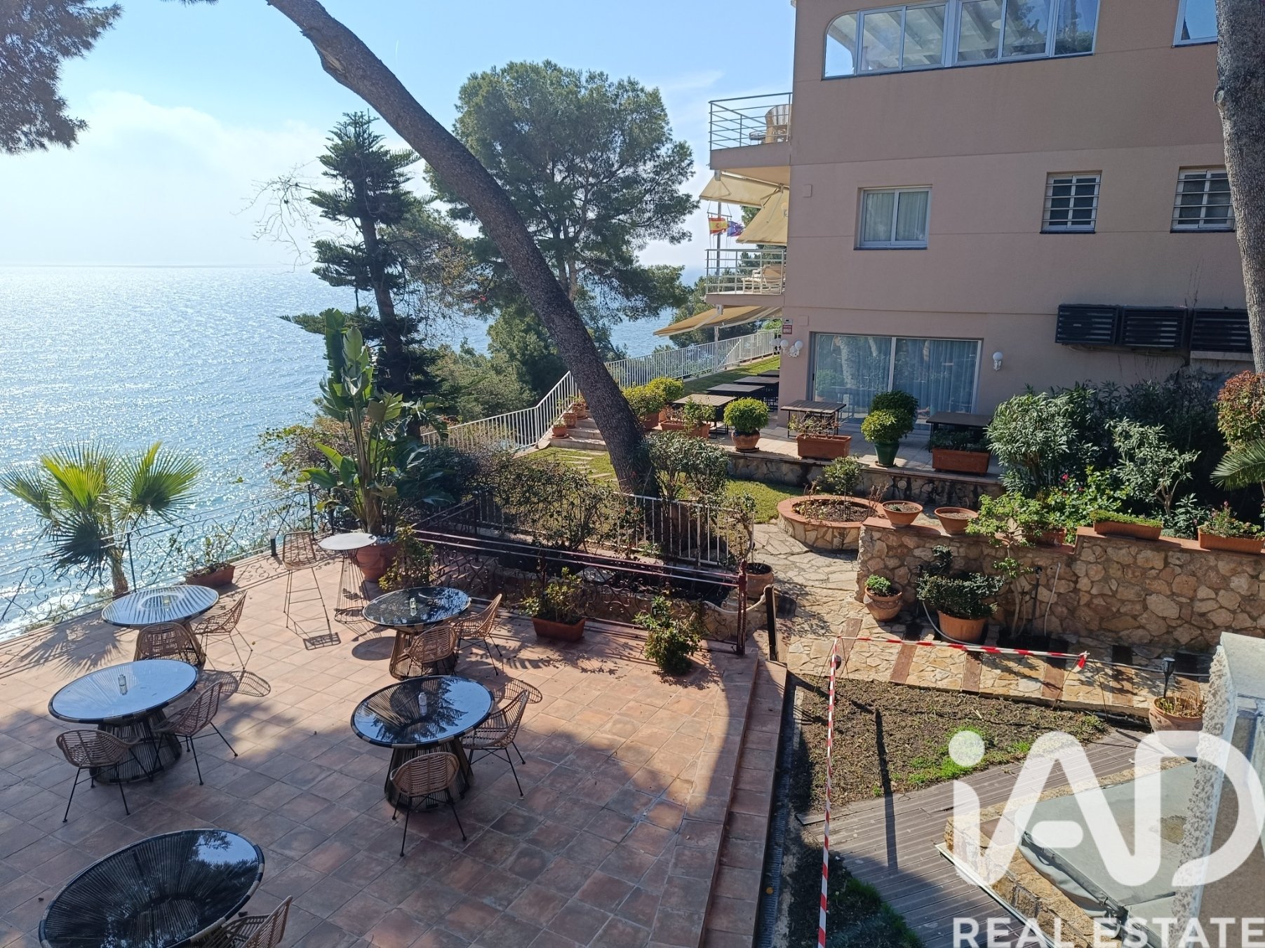 Talo Roda de Berà, Tarragona, Espanja 6 makuuhuonetta, 752 m2 No. 172314