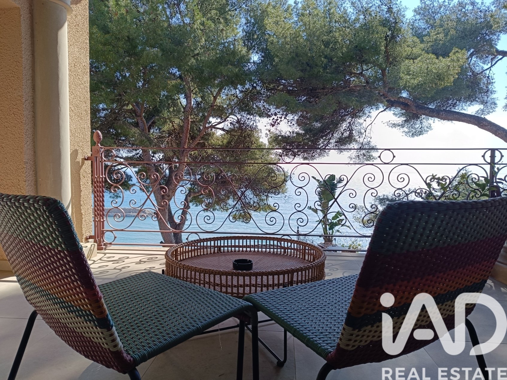 Talo Roda de Berà, Tarragona, Espanja 6 makuuhuonetta, 752 m2 No. 172314