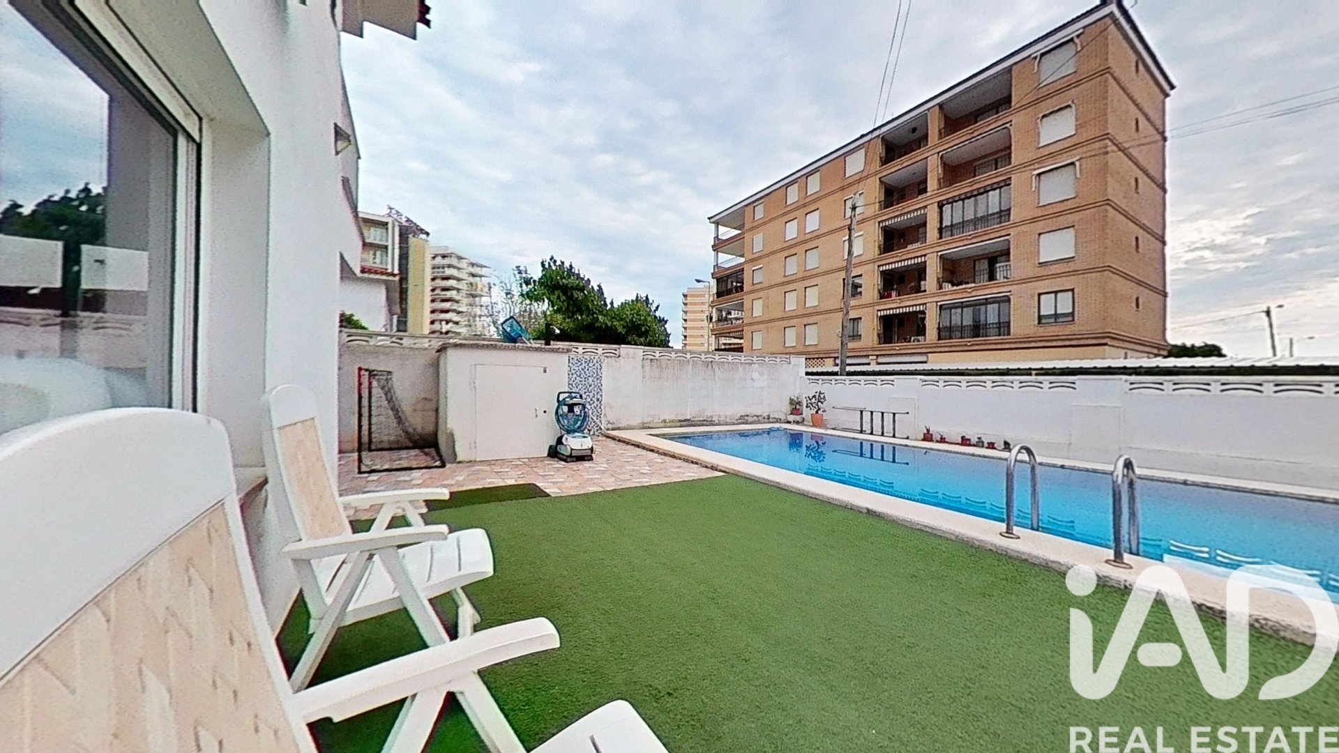Сasa en Benicasim, Castellón, España 4 dormitorios, 195 m2 No. 172315