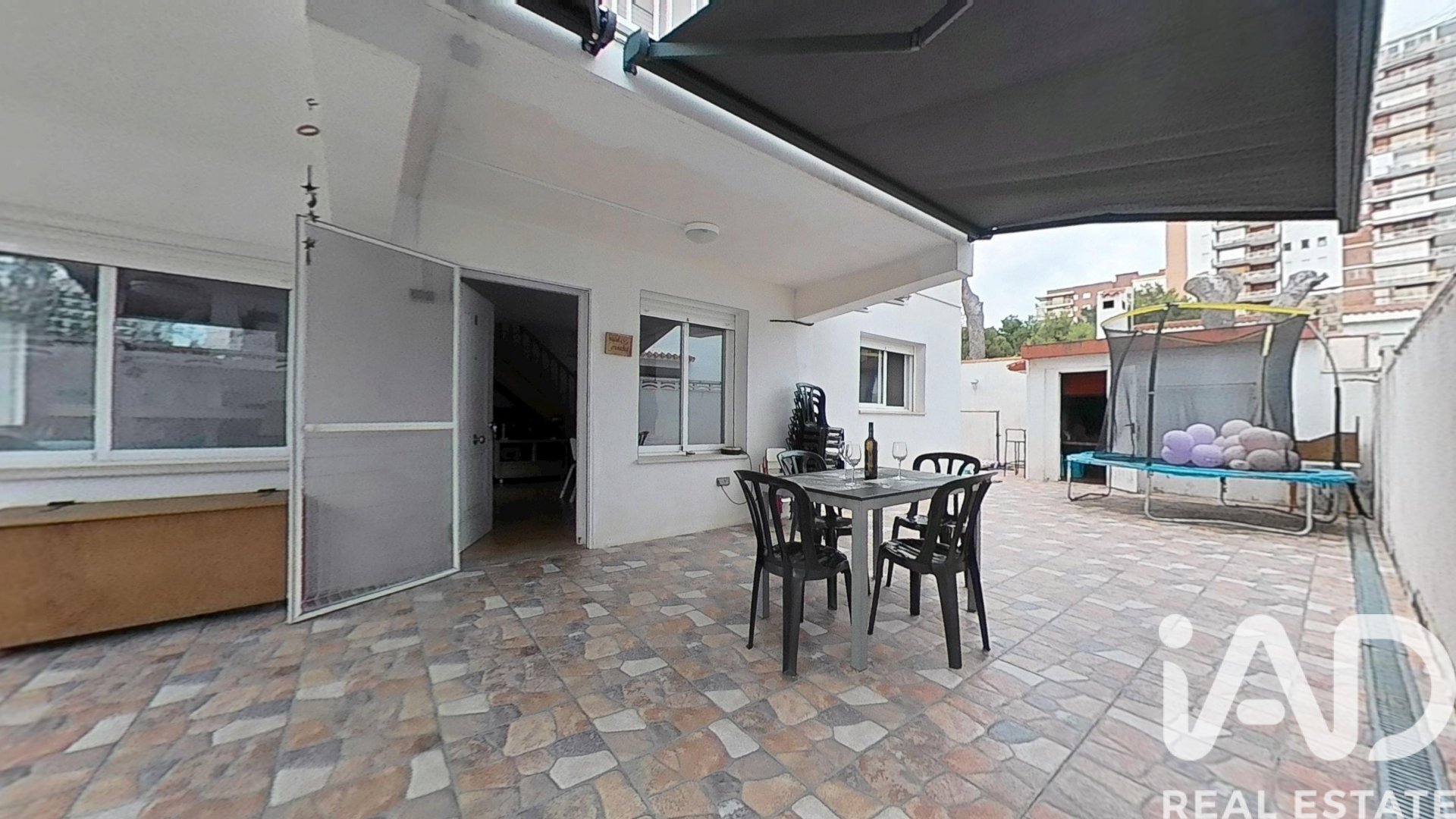 Сasa en Benicasim, Castellón, España 4 dormitorios, 195 m2 No. 172315