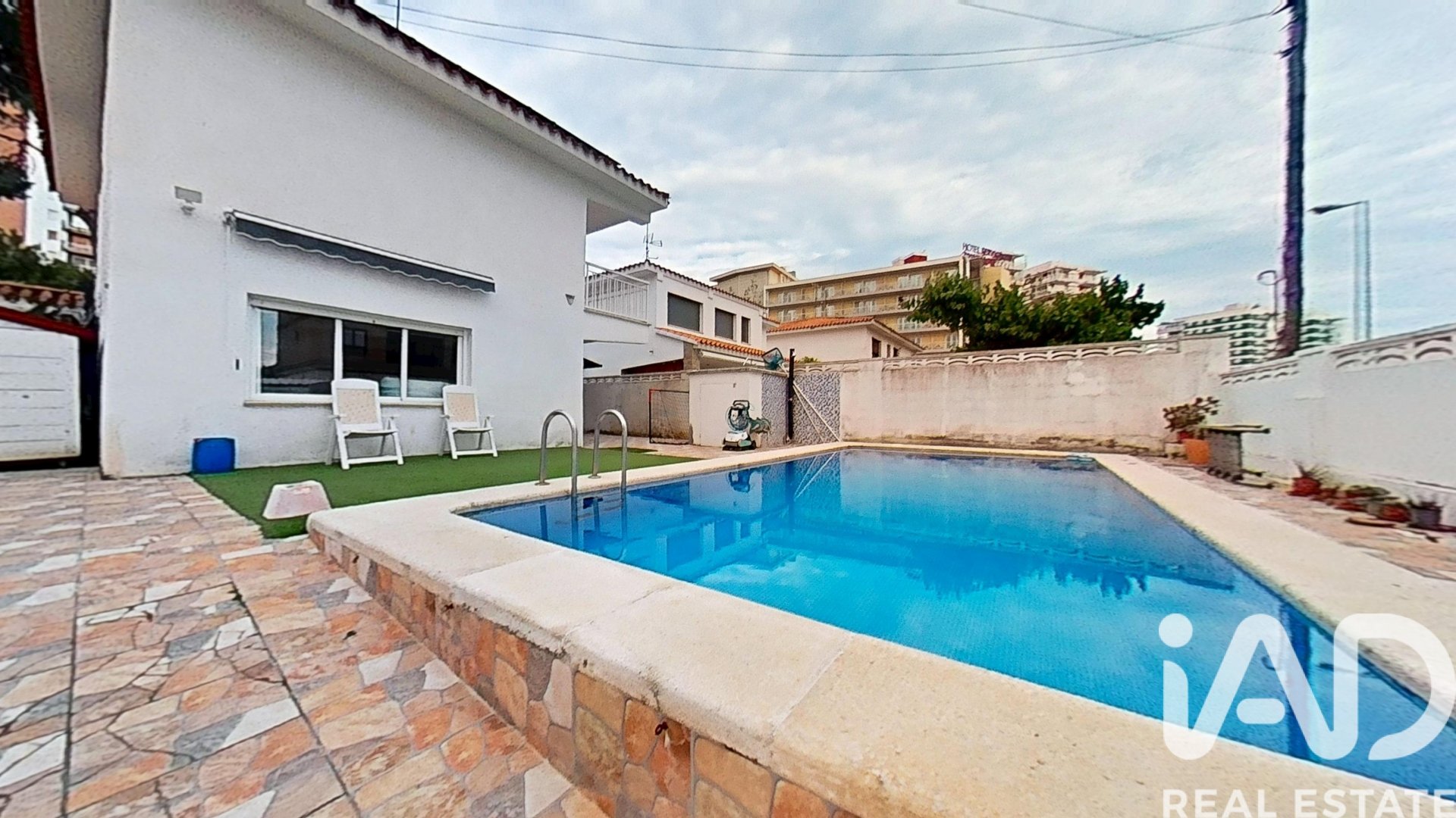 Сasa en Benicasim, Castellón, España 4 dormitorios, 195 m2 No. 172315