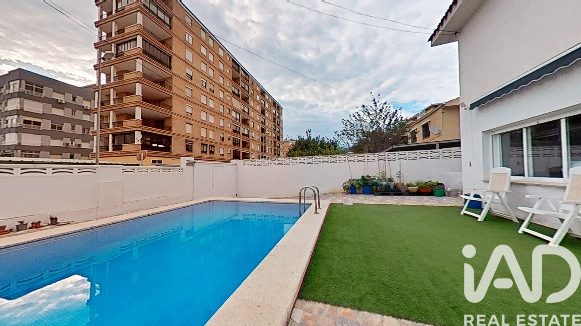 Сasa en Benicasim, Castellón, España 4 dormitorios, 195 m2 No. 172315