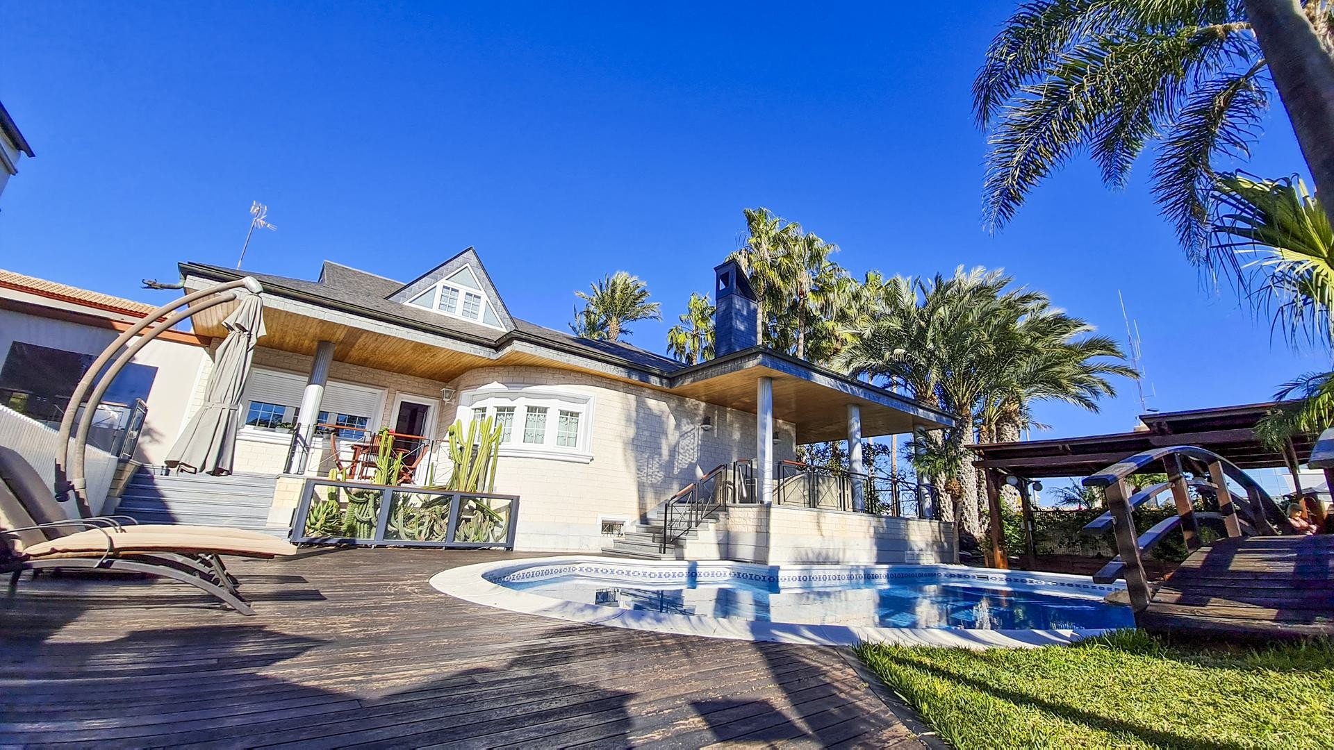 Villa à San Pedro del Pinatar, Murcia, Espagne 5 chambres, 780 m2 No. 99784