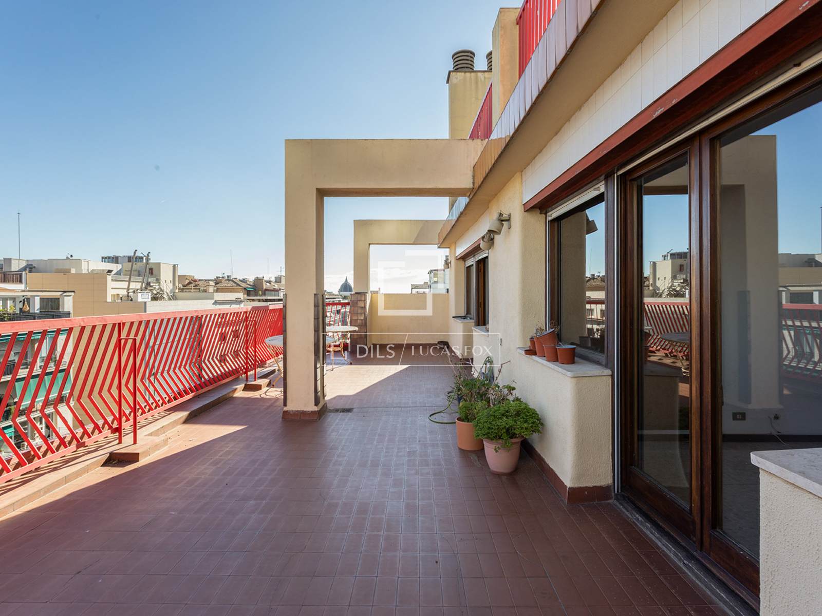 Penthouse w Barcelona, Hiszpania 6 sypialni, 250 mkw. nr 150449