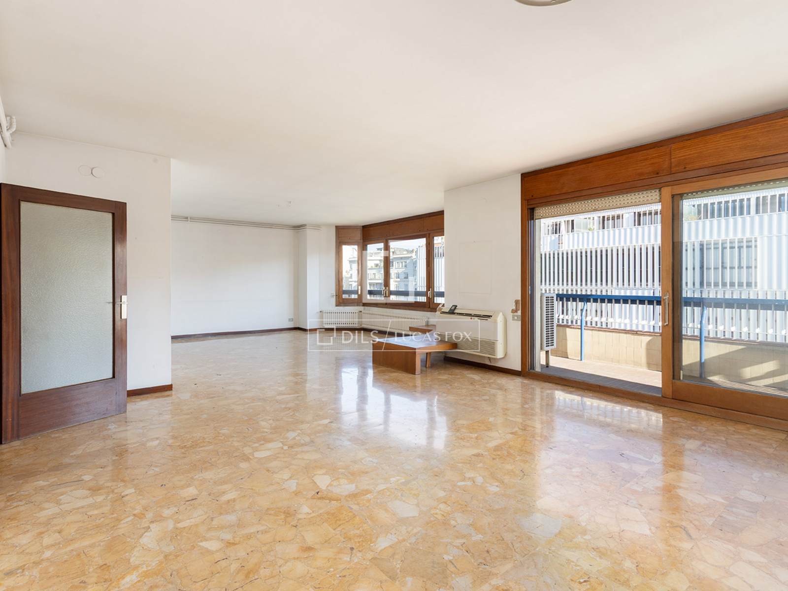 Penthouse w Barcelona, Hiszpania 6 sypialni, 250 mkw. nr 150449