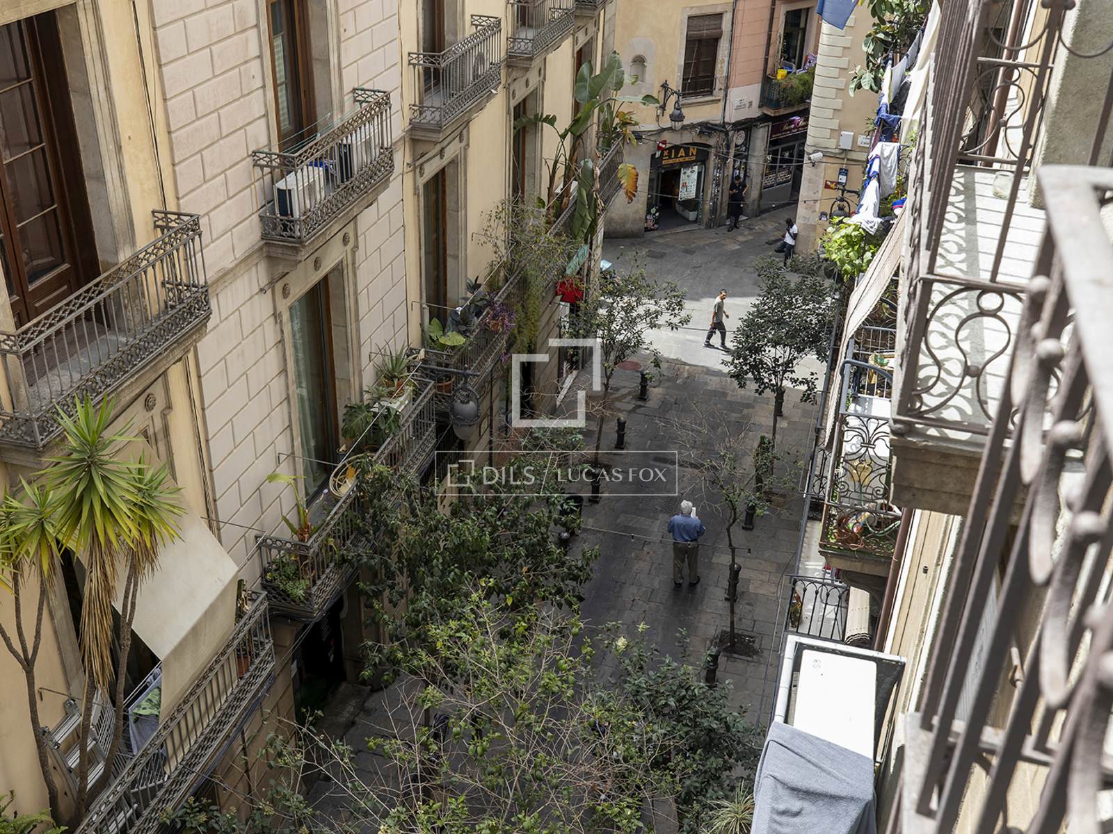 Huoneisto Barcelona, Espanja 3 makuuhuonetta, 122 m2 No. 150451