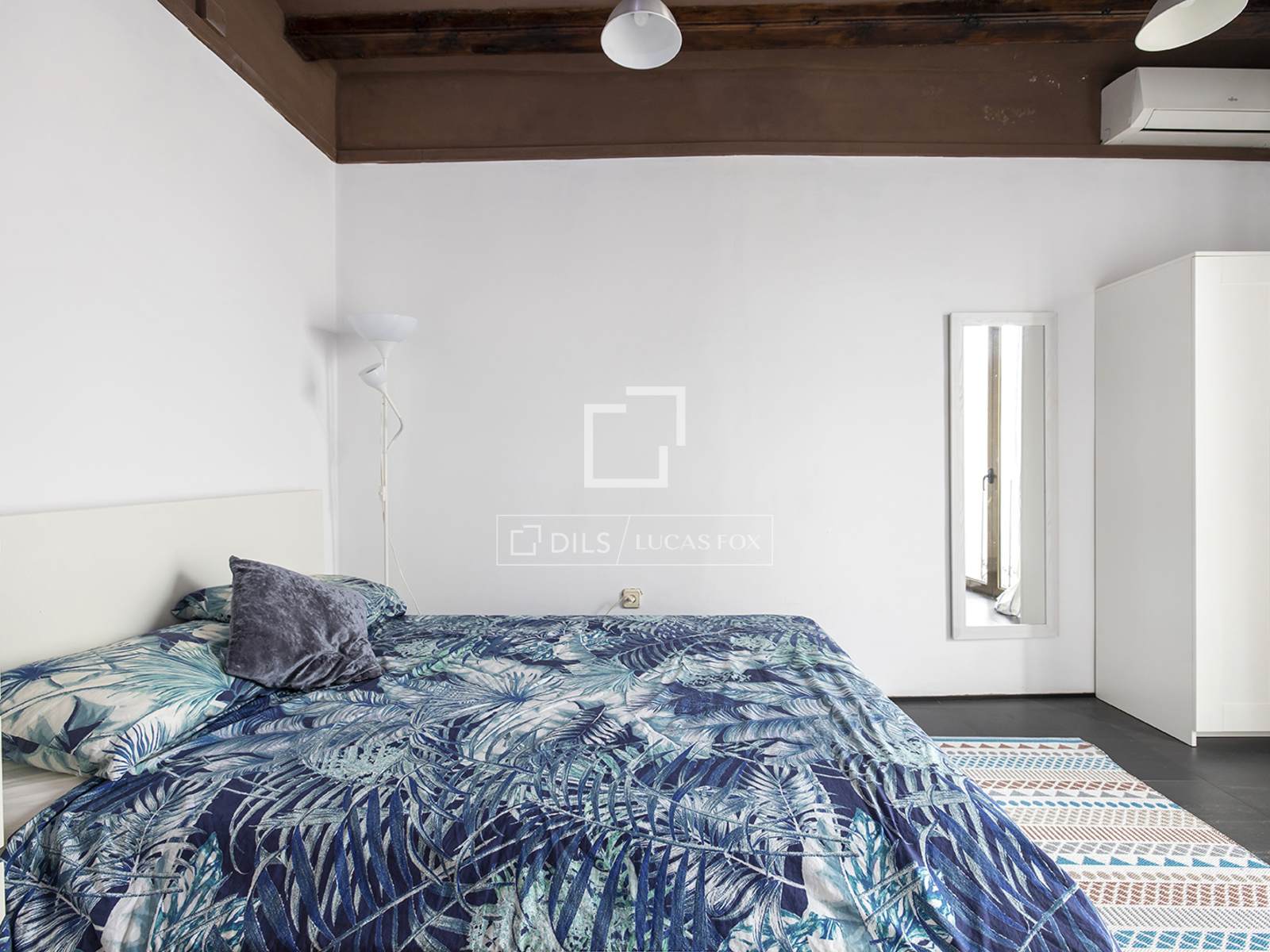 Huoneisto Barcelona, Espanja 3 makuuhuonetta, 122 m2 No. 150451