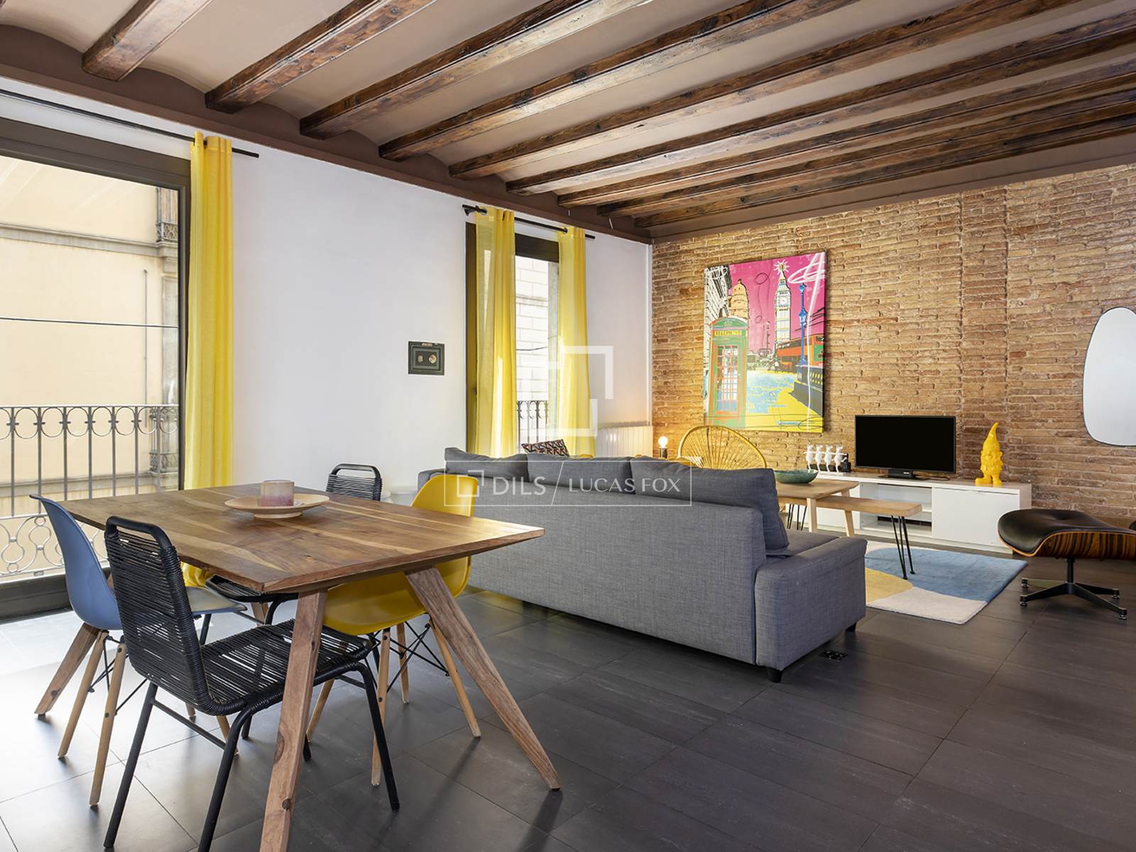 Huoneisto Barcelona, Espanja 3 makuuhuonetta, 122 m2 No. 150451