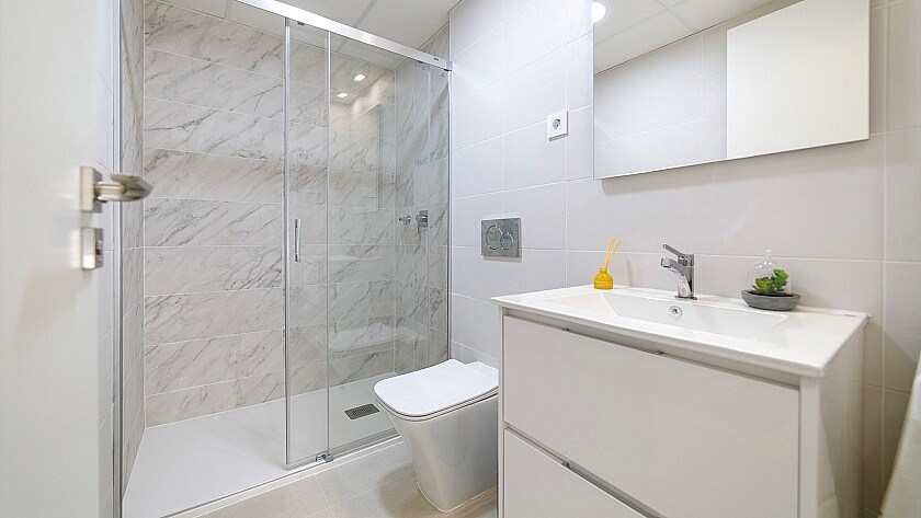 Apartment in Punta Prima, Alicante, Spain 3 bedrooms, 95 sq.m. No. 103329