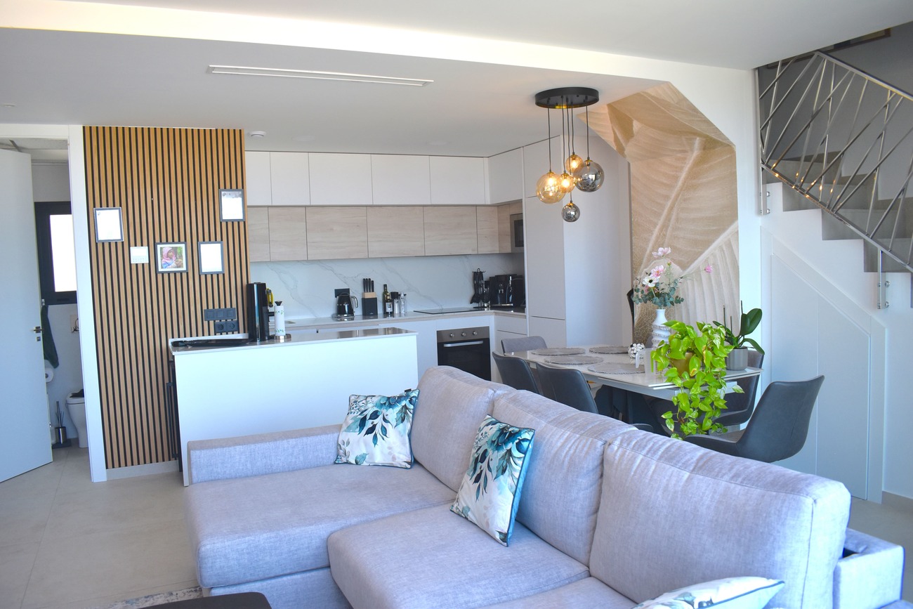 Apartment à Guardamar del Segura, Alicante, Espagne 3 chambres, 93 m2 No. 196446