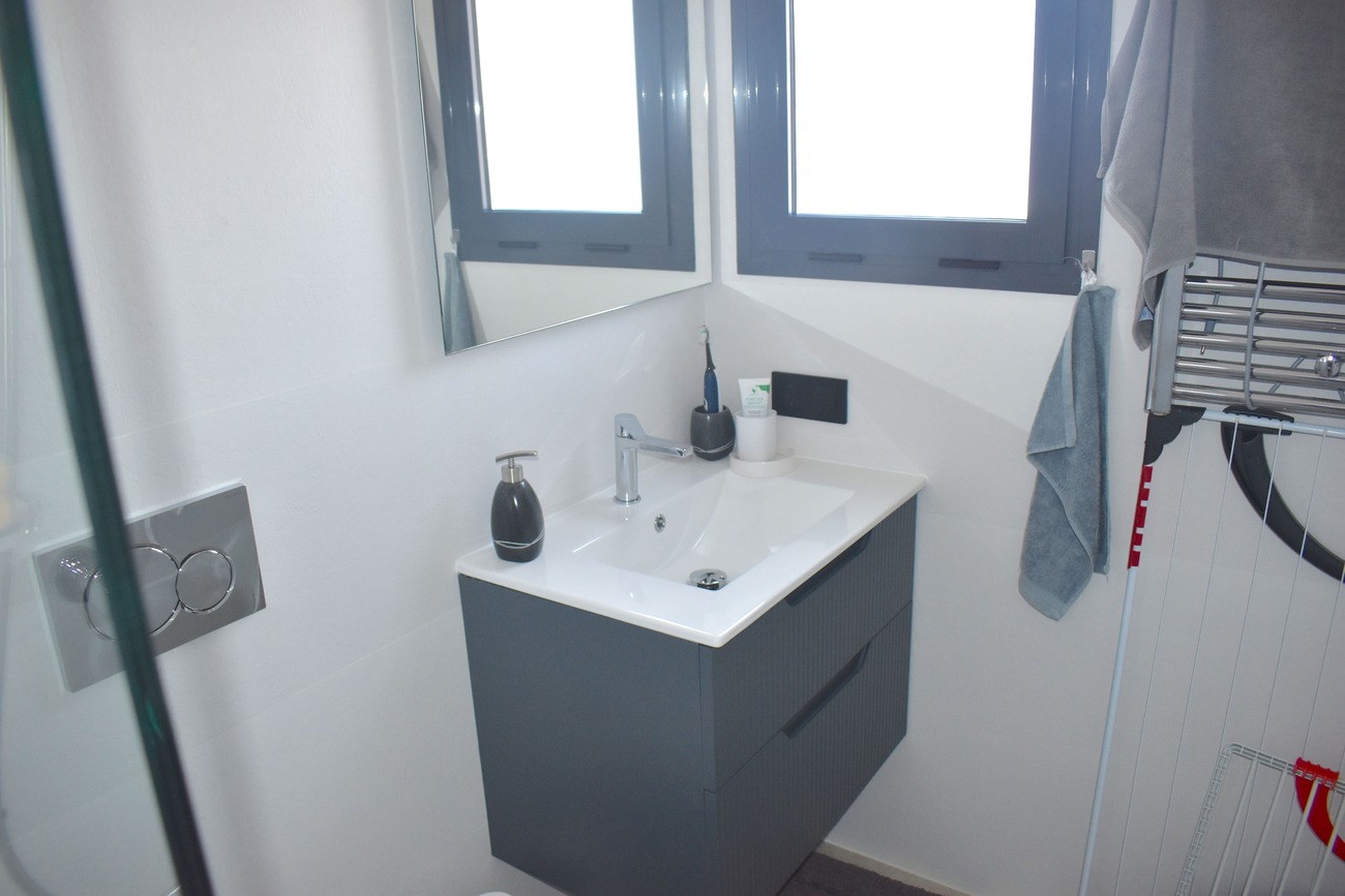 Apartment à Guardamar del Segura, Alicante, Espagne 3 chambres, 93 m2 No. 196446