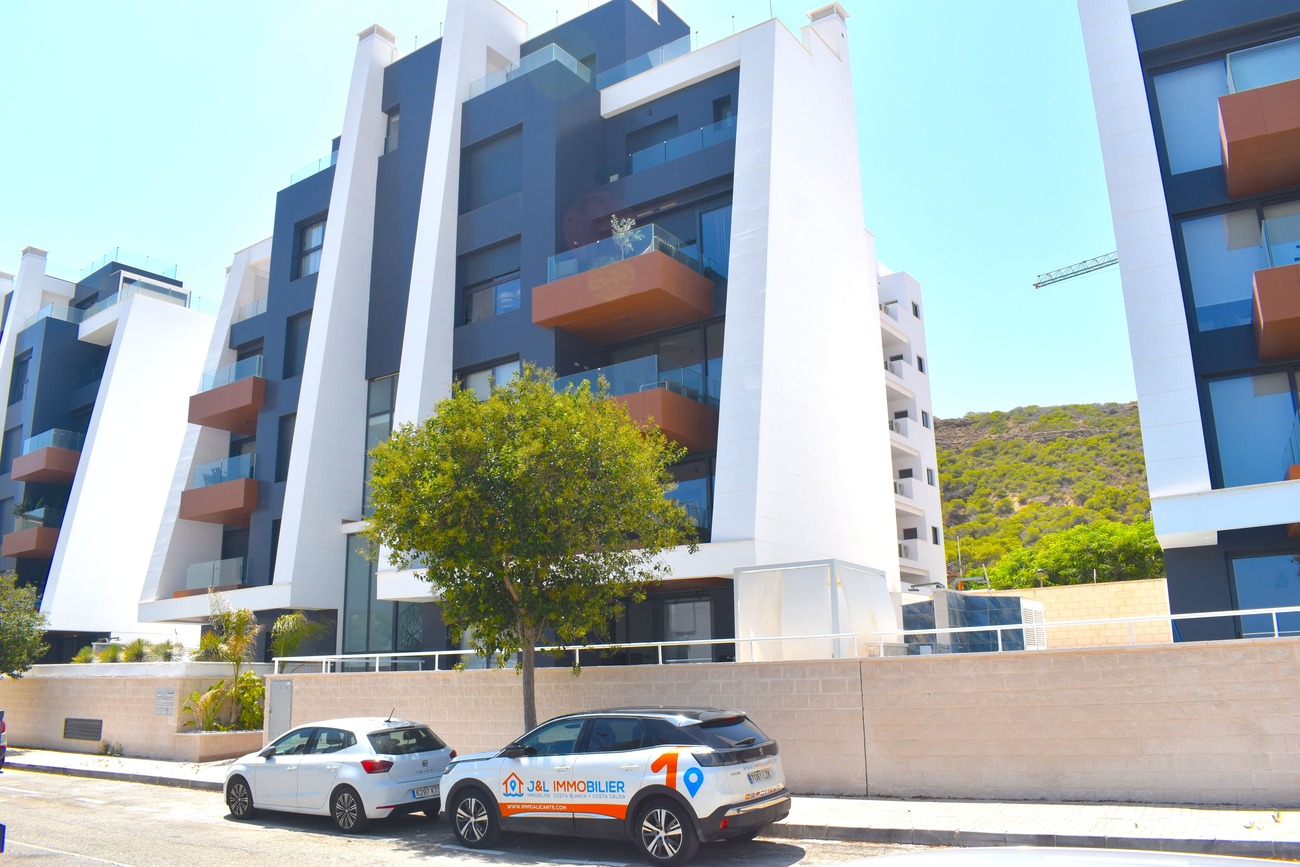 Apartment à Guardamar del Segura, Alicante, Espagne 3 chambres, 93 m2 No. 196446