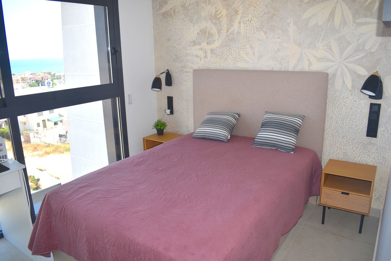 Apartment à Guardamar del Segura, Alicante, Espagne 3 chambres, 93 m2 No. 196446