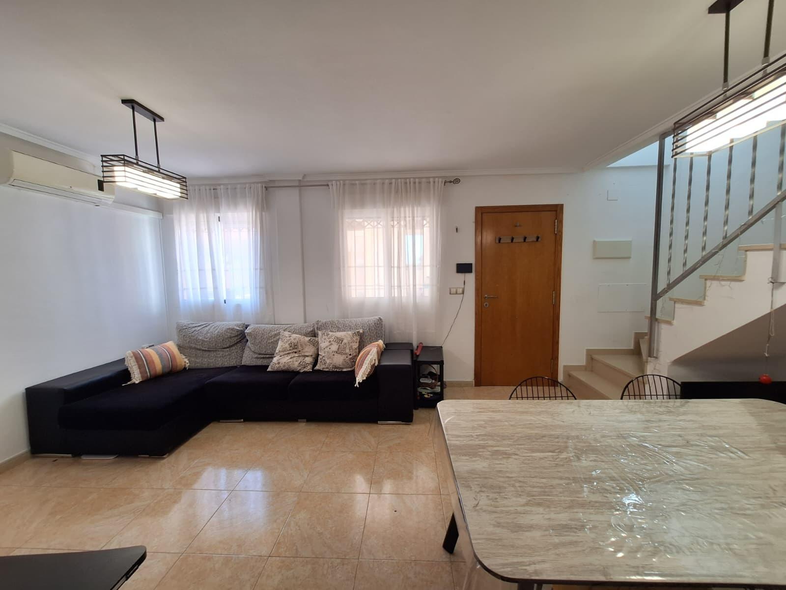 Casa adosada en Torrevieja, Alicante, España 3 dormitorios, 83 m2 No. 196444