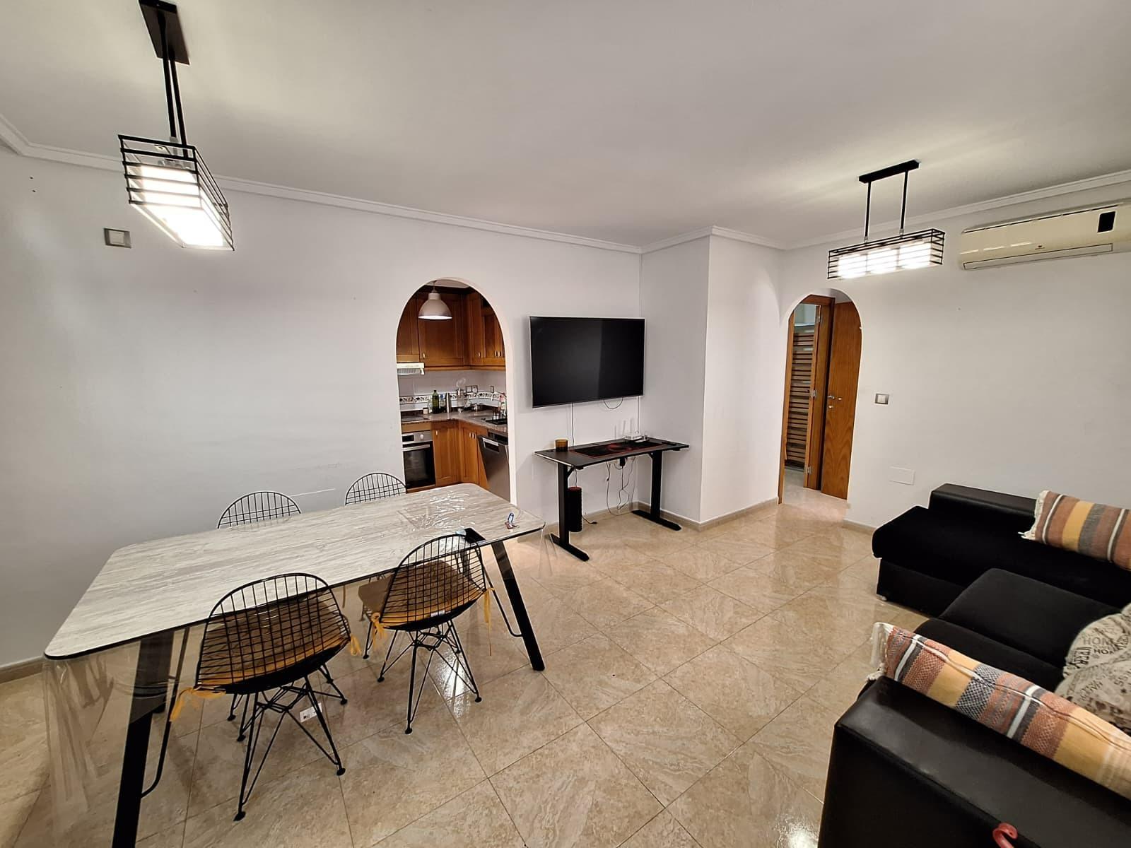 Casa adosada en Torrevieja, Alicante, España 3 dormitorios, 83 m2 No. 196444