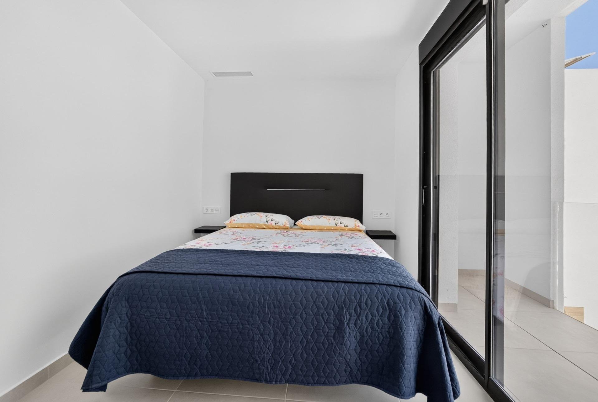 Villa à Benijofar, Alicante, Espagne 5 chambres, 214 m2 No. 196445