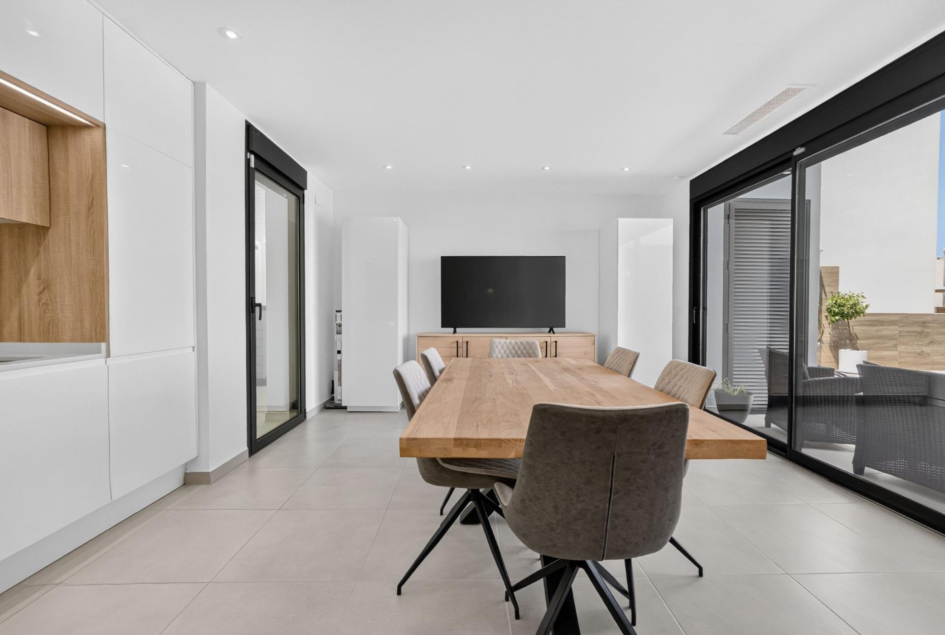 Villa à Benijofar, Alicante, Espagne 5 chambres, 214 m2 No. 196445