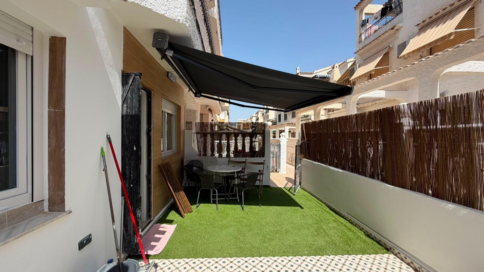 Bungalo La Veleta, Alicante, Spānijā 2 istabas, 61 m2 Nr. 193193