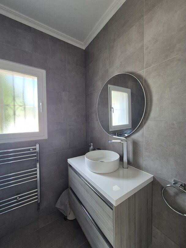 Villa a Moraira, Alicante, Spagna 3 camere da letto, 321 mq. N° 193198